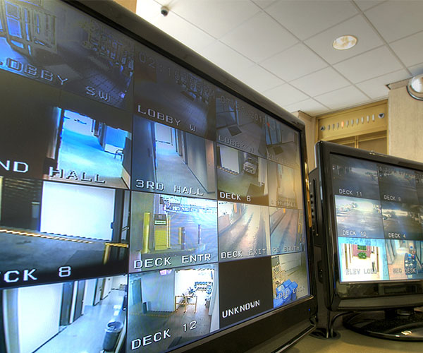 監(jiān)控機房 監(jiān)控機房