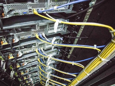 華思特科技解析網(wǎng)絡(luò)布線的注意事項(xiàng) 綜合網(wǎng)絡(luò)布線